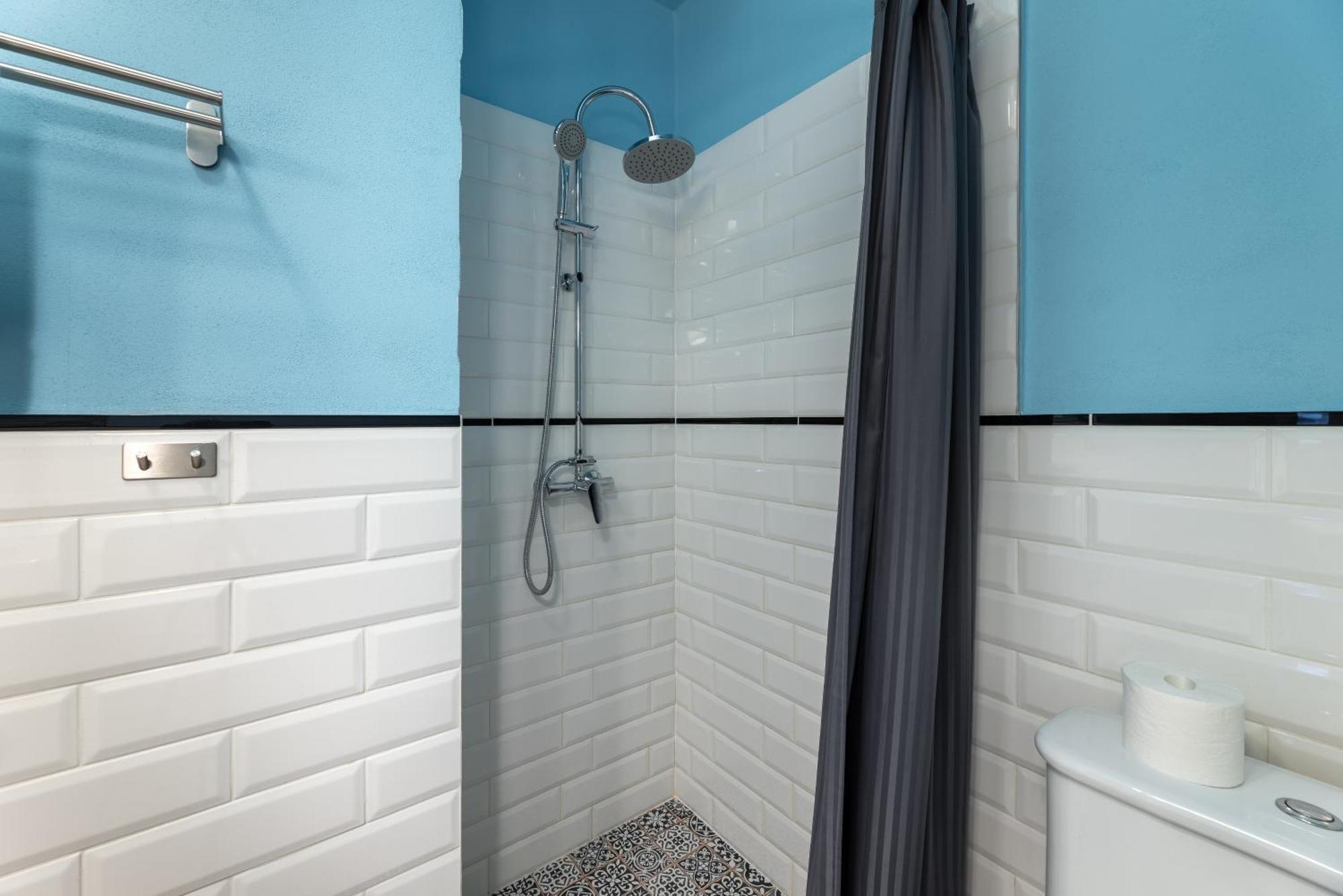 Appartement Charming 1 Bedroom In The Center Of *
