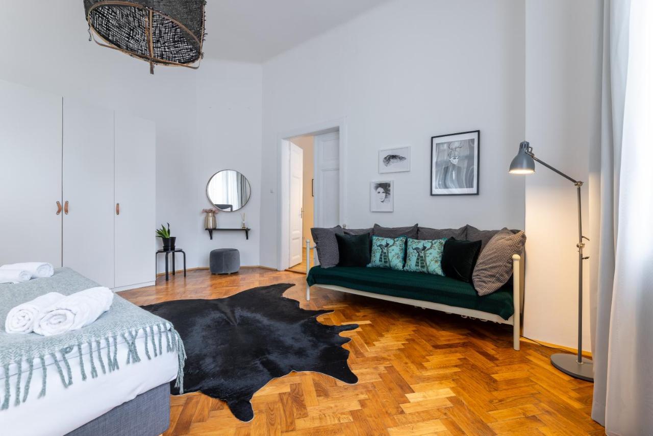 Charming 1 Bedroom In The Center Of Appartement